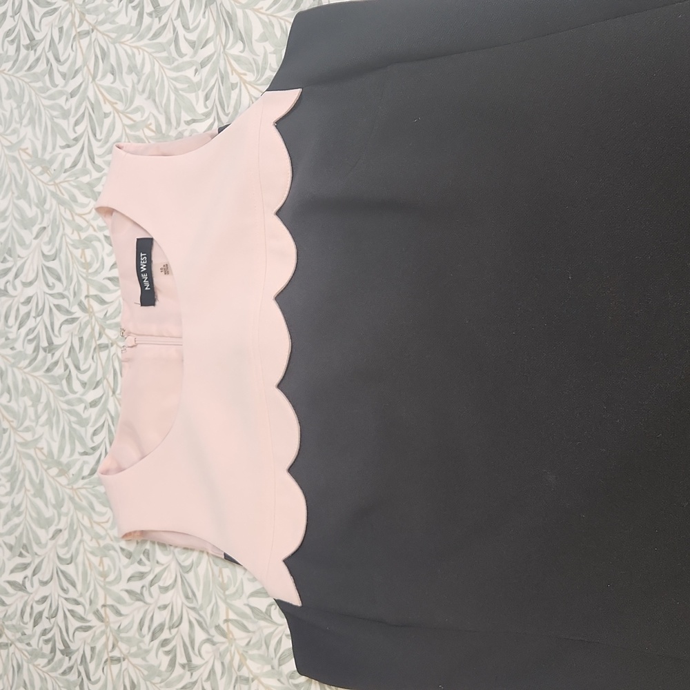 Nine West LBD with pink scallop collar, size 10 - Picture 3 of 4